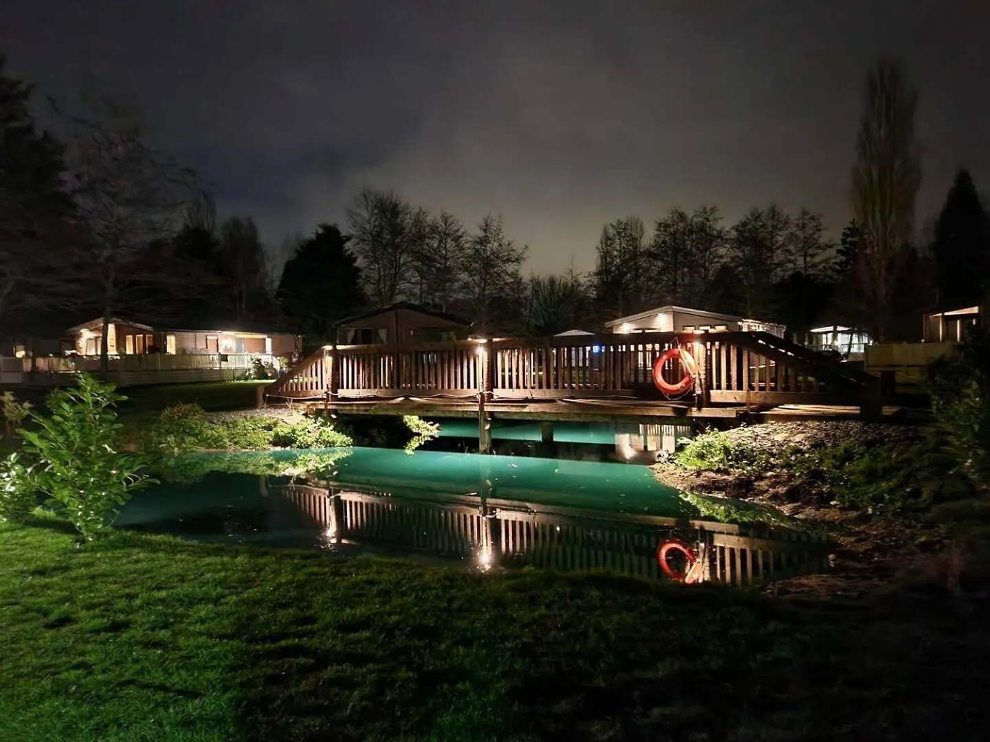Enzo'S Lodge With Hot Tub York United Kingdom